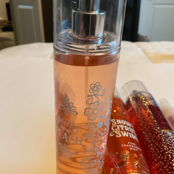 Bath & Body Works Bundle - Picture 13 of 15